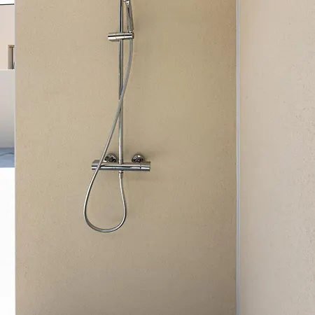 Mika A 5min De La * Sérignan