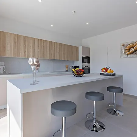 Villa Mika A 5min De La *