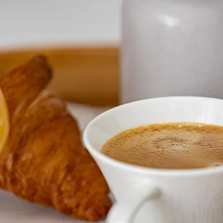 Mika A 5min De La * Sérignan